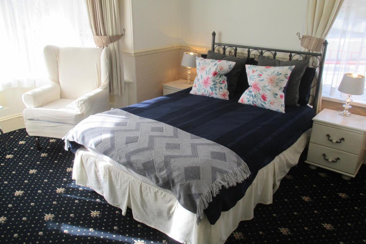 Crown Bed & Breakfast